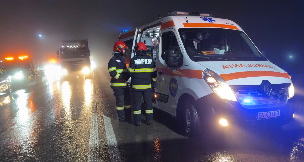 Accident cu trei autoturisme și doi răniți după o neatenție a unuia dintre șoferi