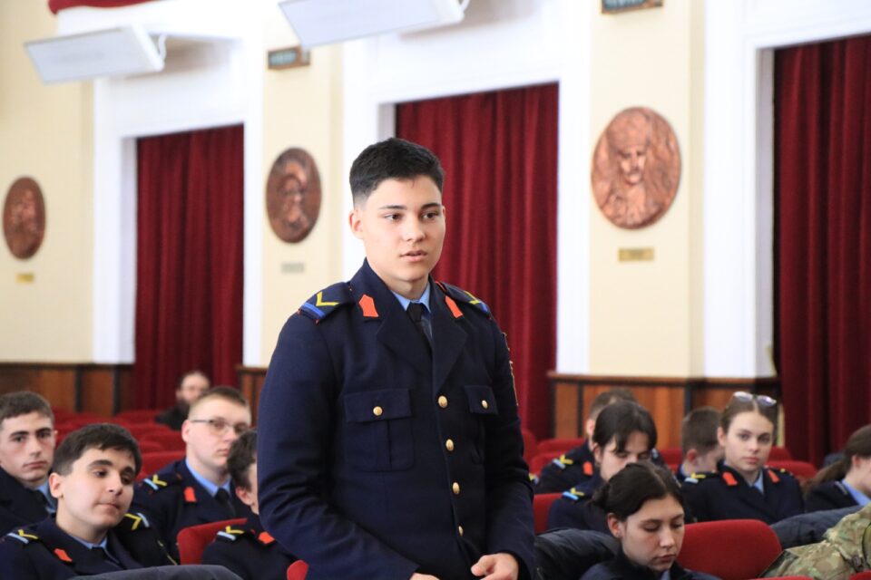 Comemorarea victimelor holocaustului, lecție de istorie la Colegiul Militar