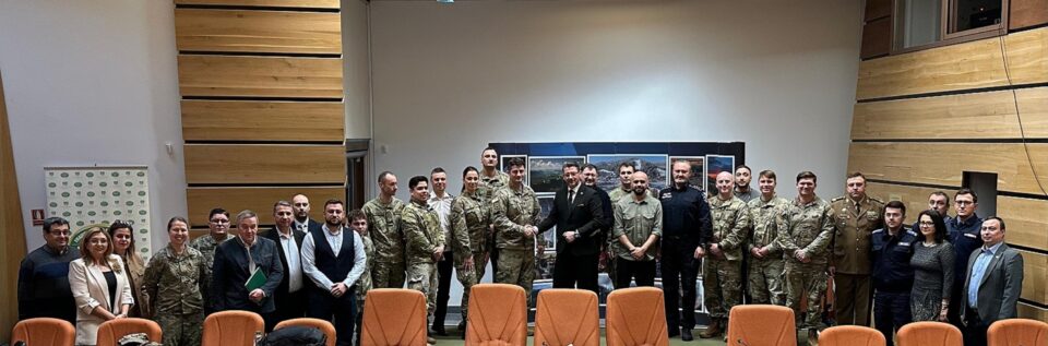 Traian Andronachi a avut o întâlnire de lucru cu specialiști din Armatele din România și SUA în cooperare civilă și militară