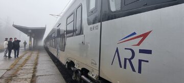 Tren electric nou, fabricat în Polonia, testat la Suceava. Noile rame vor intra treptat în circulație