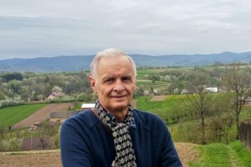 Cartea de poeme „Viețile Pictorilor” de Constantin Severin, publicată la Editura Red River din India