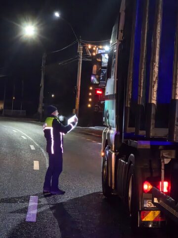 Toate drumurile din județul Suceava sunt deschise circulației rutiere. Drumarii, Poliția și ISU Suceava acționează în permanență pentru menținerea viabilității drumurilor