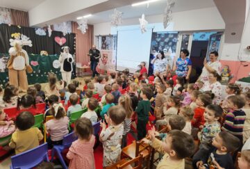 ”Prietenul meu, cățelul” – surpriză educațională pentru copiii de la Creșa nr. 1 Suceava