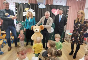 ”Prietenul meu, cățelul” – surpriză educațională pentru copiii de la Creșa nr. 1 Suceava