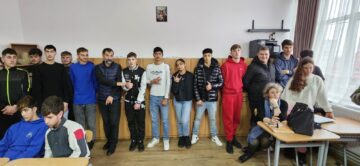 „Educație pentru pace și respect”, activitate a Consiliului Școlar al Elevilor de la Liceul “Oltea Doamna” Dolhasca