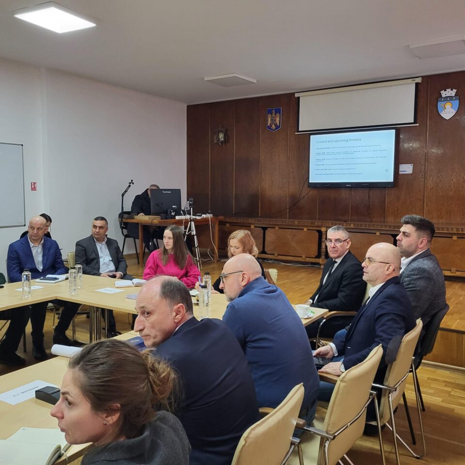 Banca Mondială a organizat la Siret o întâlnire oficială în care s-a analizat capacitatea zonei Suceava–Botoșani de a atrage investitori pentru reconstrucția Ucrainei