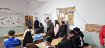 „Educație pentru pace și respect”, activitate a Consiliului Școlar al Elevilor de la Liceul “Oltea Doamna” Dolhasca