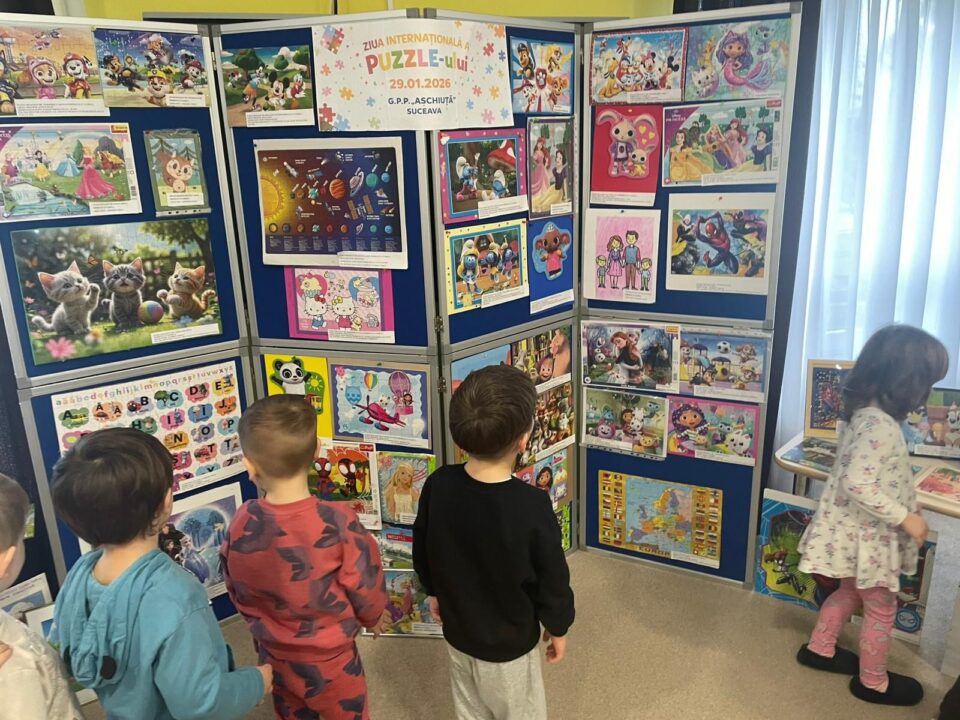 Ziua Internațională a Puzzle-ului, sărbătorită prin joc și colaborare, la Grădinița Așchiuță