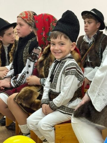 Un copil în vârstă de 4 ani din Vama a impresionat juriul de la „Românii au talent”. Nicholas Iosep a trecut în etapa următoare cu patru de „Da”