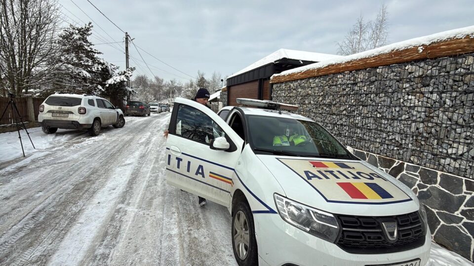 Primarul din Mitocu Dragomirnei, Radu Reziuc, și-a agresat concubina și ar fi amenințat-o cu un pistol