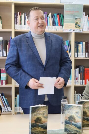 Întâlnire cu metafizica și sensibilitatea contemporană: Gelu Vlaşin la Suceava