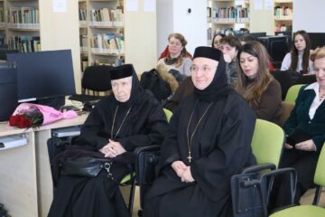 Întâlnire cu metafizica și sensibilitatea contemporană: Gelu Vlaşin la Suceava