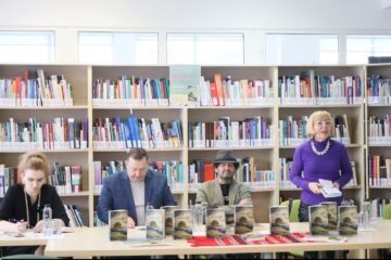 Întâlnire cu metafizica și sensibilitatea contemporană: Gelu Vlaşin la Suceava