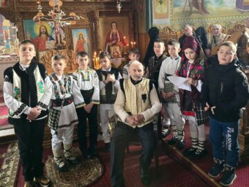 Moment de sărbătoare în satul Brăiești din Cornu Luncii, la aniversarea centenarului Silvestru Ailenei