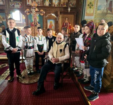 Moment de sărbătoare în satul Brăiești din Cornu Luncii, la aniversarea centenarului Silvestru Ailenei