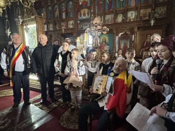 Moment de sărbătoare în satul Brăiești din Cornu Luncii, la aniversarea centenarului Silvestru Ailenei