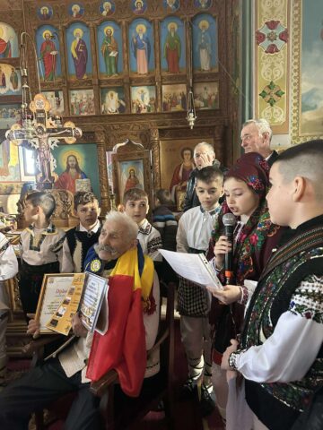 Moment de sărbătoare în satul Brăiești din Cornu Luncii, la aniversarea centenarului Silvestru Ailenei