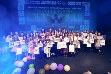 Festivalul Internațional de Muzică Ușoară „Voci de îngeri”