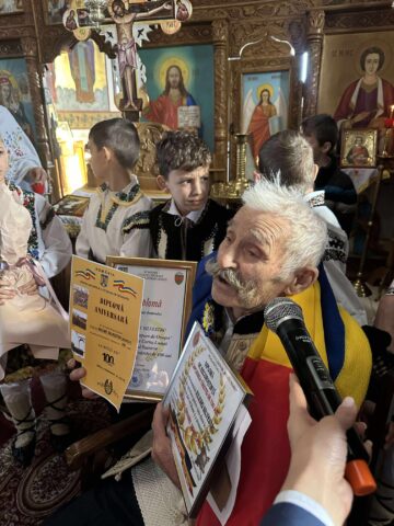 Moment de sărbătoare în satul Brăiești din Cornu Luncii, la aniversarea centenarului Silvestru Ailenei
