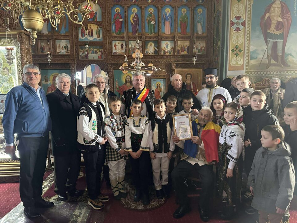 Comunitatea din Brăiești a fost alături de Silvestru Ailenei la împlinirea vârstei de 100 de ani