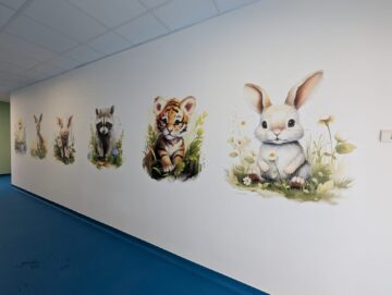 Ministrul Dezvoltării, Cseke Attila, a inaugurat marți noua creșă din Siret