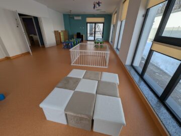 Ministrul Dezvoltării, Cseke Attila, a inaugurat marți noua creșă din Siret