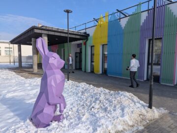 Ministrul Dezvoltării, Cseke Attila, a inaugurat marți noua creșă din Siret