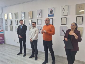 „Umanul provocator”, de Alexandru-Gabriel Juravle, „o expoziție despre identitate ca spectacol”