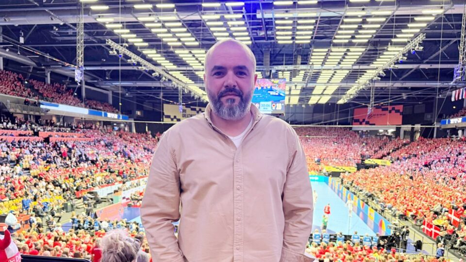 Iulian Andrei și-a făcut un obicei de a participa la evenimentele majore ale handbalului internațional