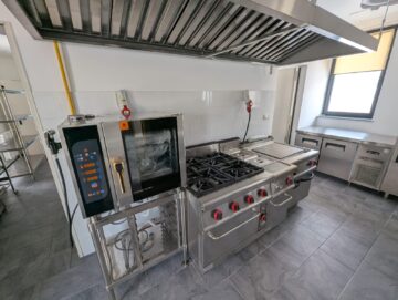 Ministrul Dezvoltării, Cseke Attila, a inaugurat marți noua creșă din Siret