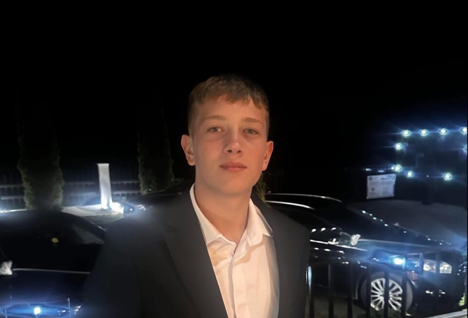 Adolescentul rănit grav în urma accidentului de la Zvoriștea a murit