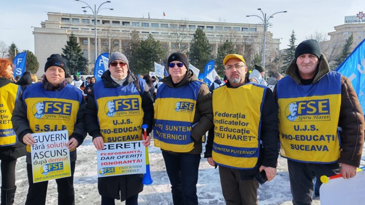 Angajați din învățământul sucevean, în protest la București
