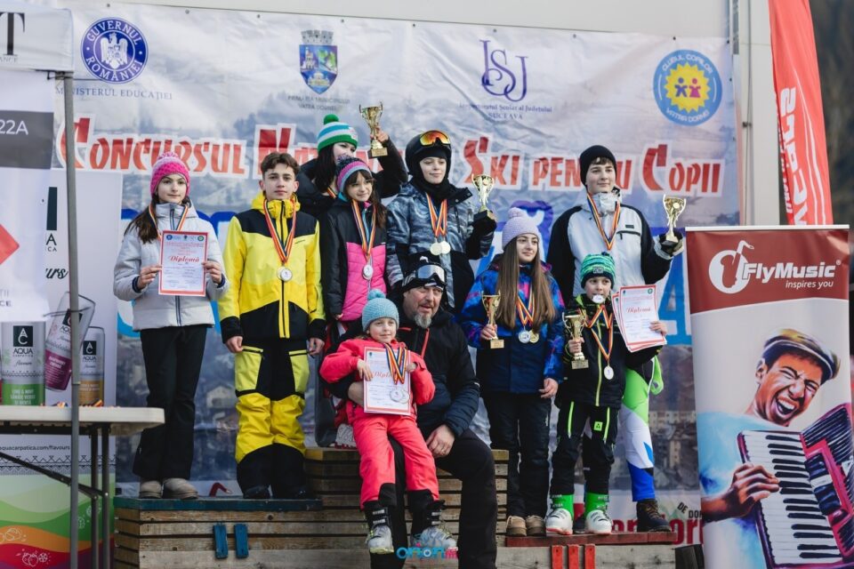Rezultate bune pentru micii schiori de la Clubul Copiilor Vatra Dornei, la Concursul „Bucuriile zăpezii”