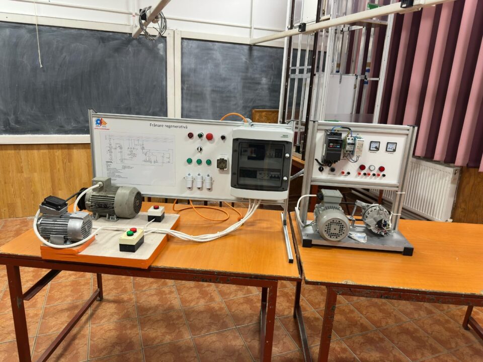 Elevi ai Colegiului „S. Isopescu” au nevoie de voturile noastre pentru a ajunge în finala unui concurs din domeniul electrotehnic