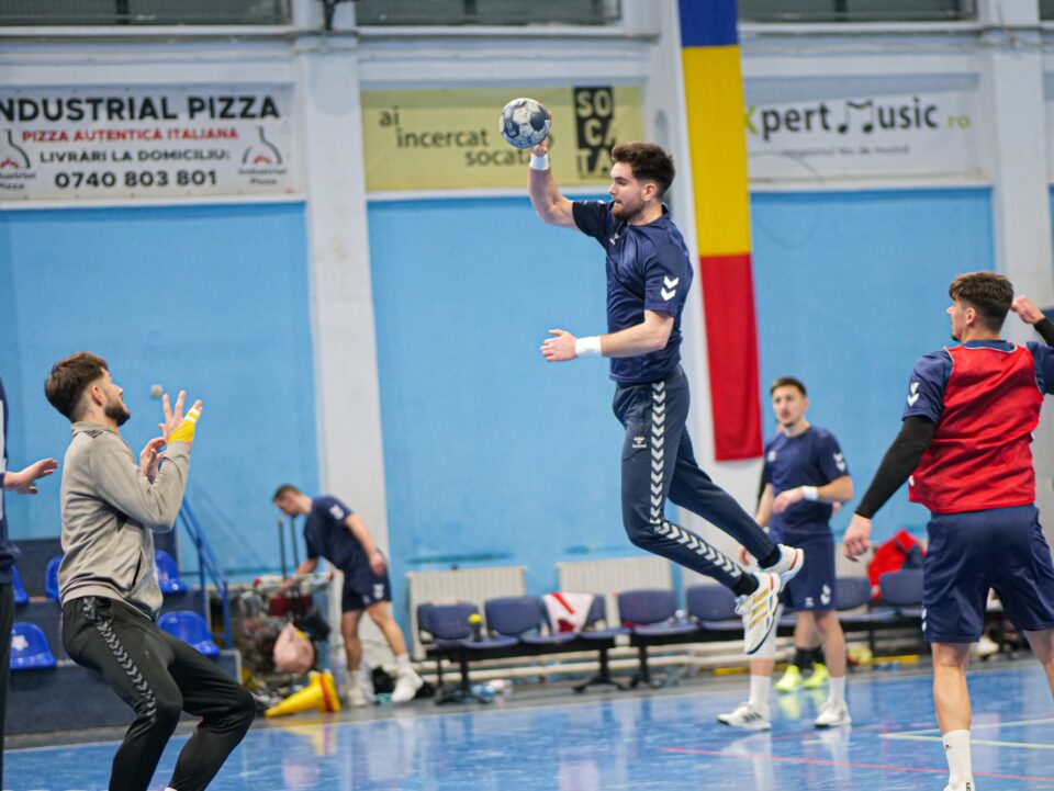 Universitarii au pregătit bine întâlnirea de la Baia Mare