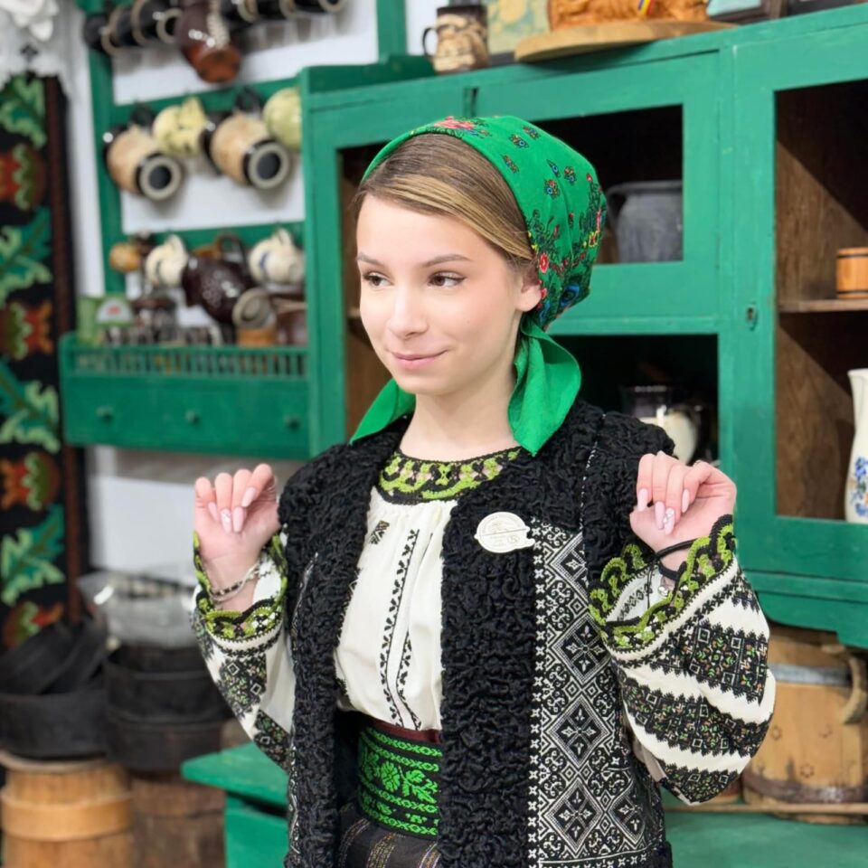 Melissa Manea, Vicovu de Sus