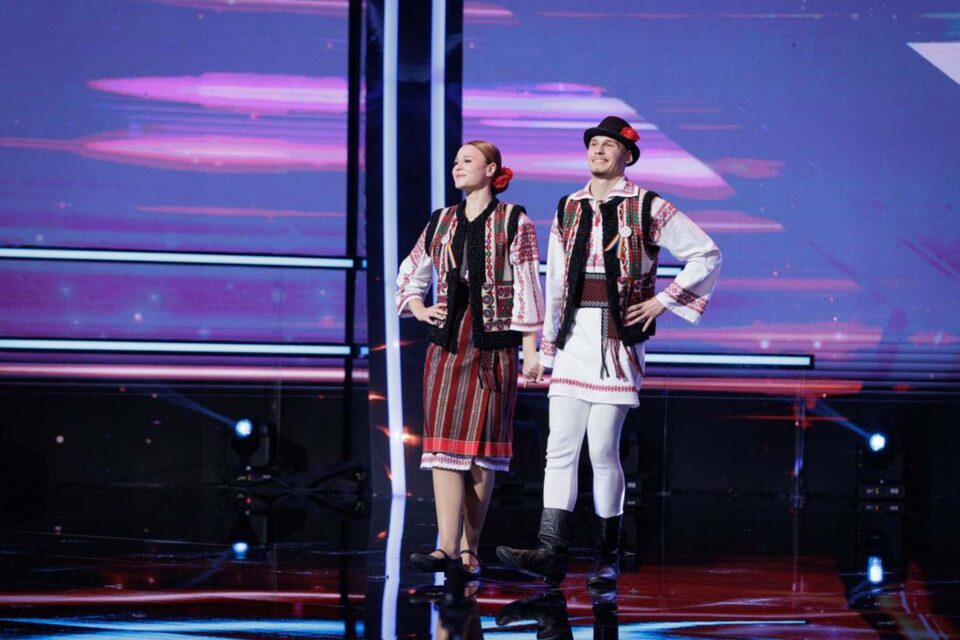 Ansamblul Românesc Folcloric „Carpatica” din Torino (Italia) 