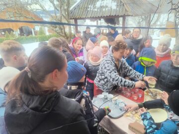 „Iarna în Poieniță” a adus bucuria sporturilor de iarnă la Poiana Stampei