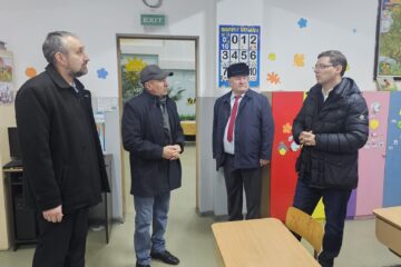 Vicepreședintele Parlamentului European, Victor Negrescu, a dat ca exemplu comuna Cornu Luncii cu proiectul de modernizare a școlii din Băișești