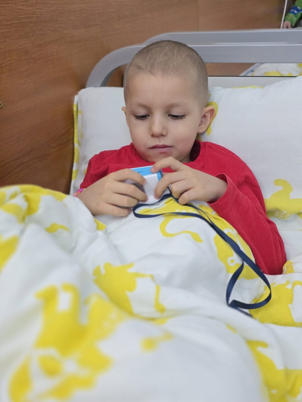 Apel pentru viața lui Horațiu. Băiețelul de 6 ani, din Vama, are nevoie urgentă de tratament în Israel