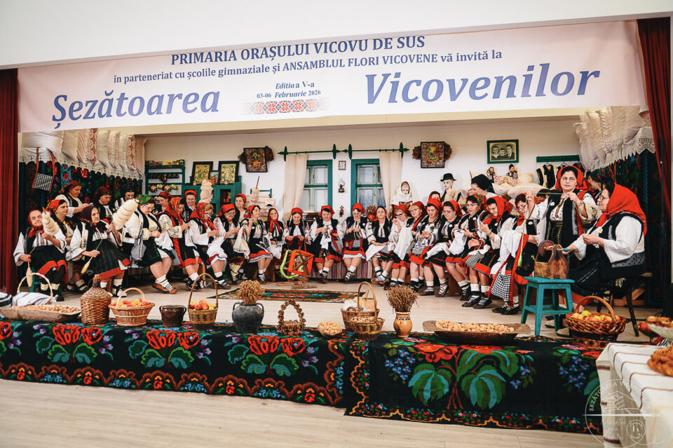 Momente artistice de neuitat, la „Șezătoarea Vicovenilor”, un eveniment dedicat tradițiilor autentice