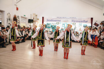 Momente artistice de neuitat, la „Șezătoarea Vicovenilor”, un eveniment dedicat tradițiilor autentice