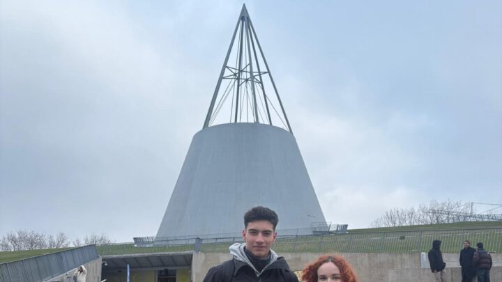 Sucevenii Ștefana Bărîlă și Antonio Luca Laslău, studenti la DELFT Olanda