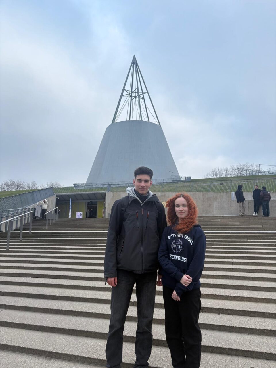 Sucevenii Ștefana Bărîlă și Antonio Luca Laslău, studenti la DELFT Olanda