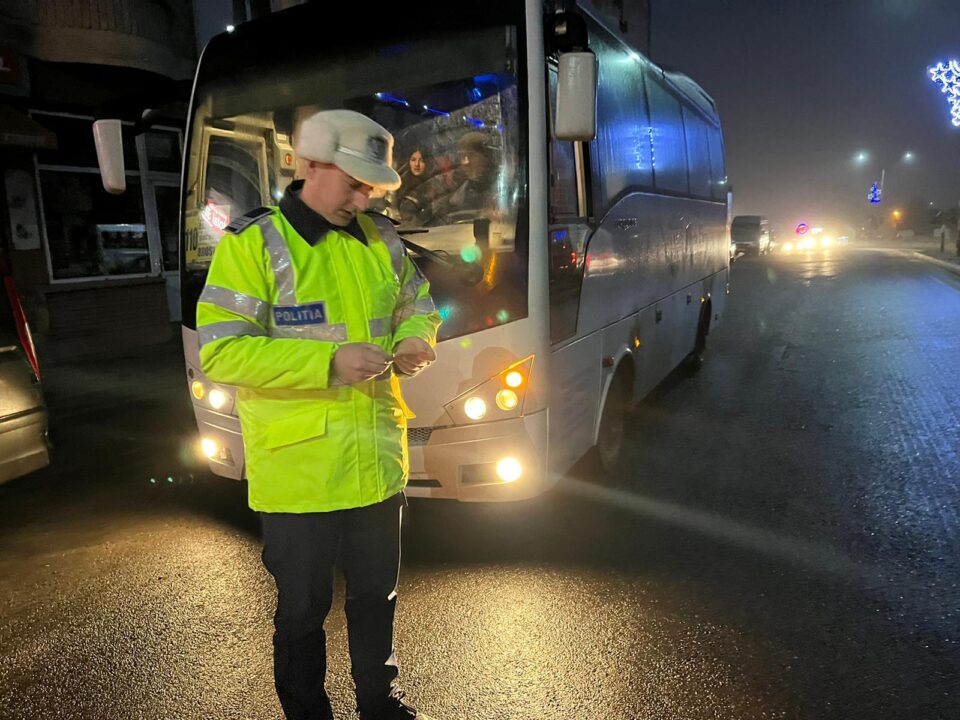 Polițiștii din toată țara desfășoară, în perioada 9-15 februarie 2026, acțiunea „TRUCK&BUS” - fotografie generică