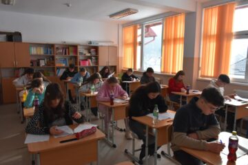 Lot consistent de elevi suceveni la Olimpiada națională de polonă maternă