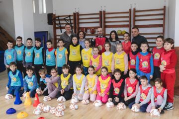 Programul național „Ora de Fotbal” a ajuns în școlile gimnaziale din Vatra Dornei