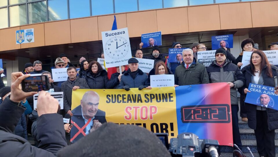 Lideri AUR la protest