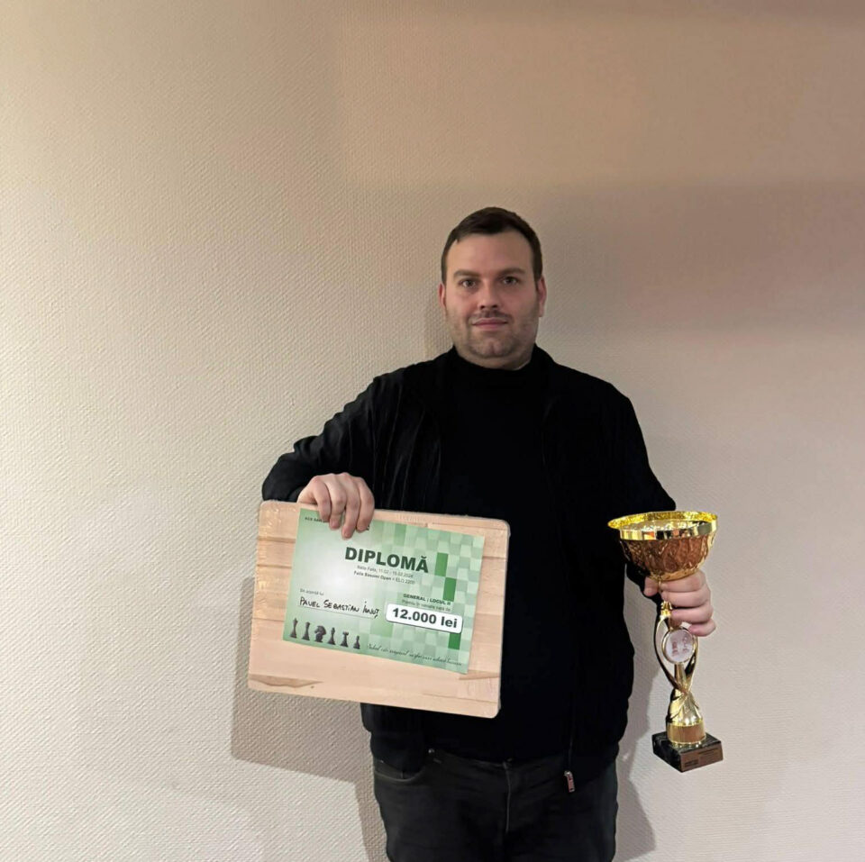 Sebastian-Ionuț Pavel a devenit cel mai bine clasat român la Sasomi Open, unul dintre cele mai puternice turnee de șah U2200 din lume Sebastian-Ionuț Pavel a devenit cel mai bine clasat român la Sasomi Open, unul dintre cele mai puternice turnee de șah U2200 din lume