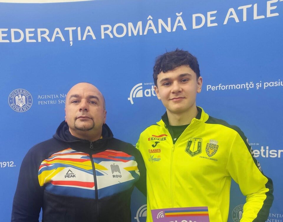 Antrenorul Bogdan Roșcăneanu alături de atletul Darius Iliuț